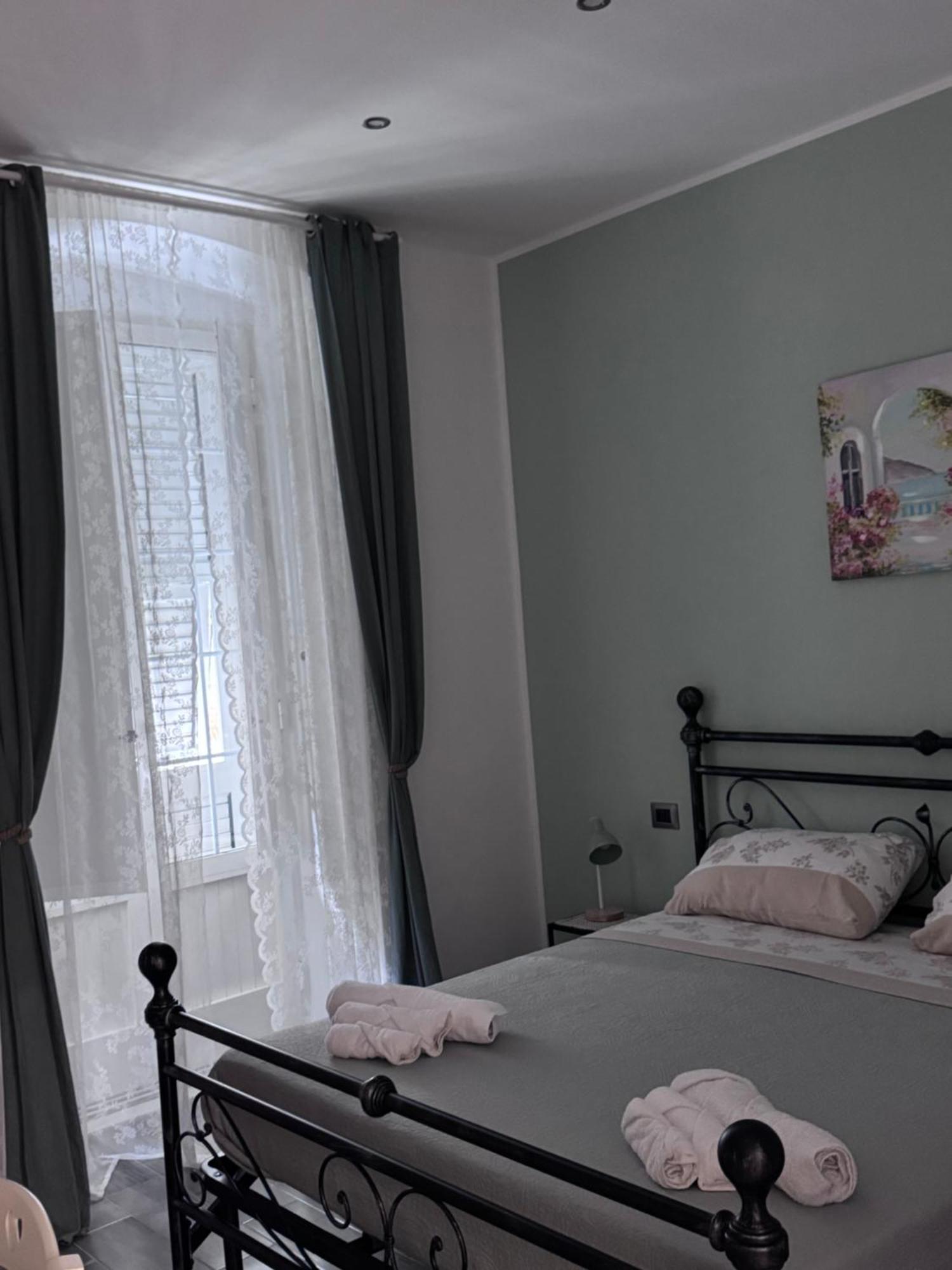 B&B Poesia Affittacamere Tarente Buitenkant foto